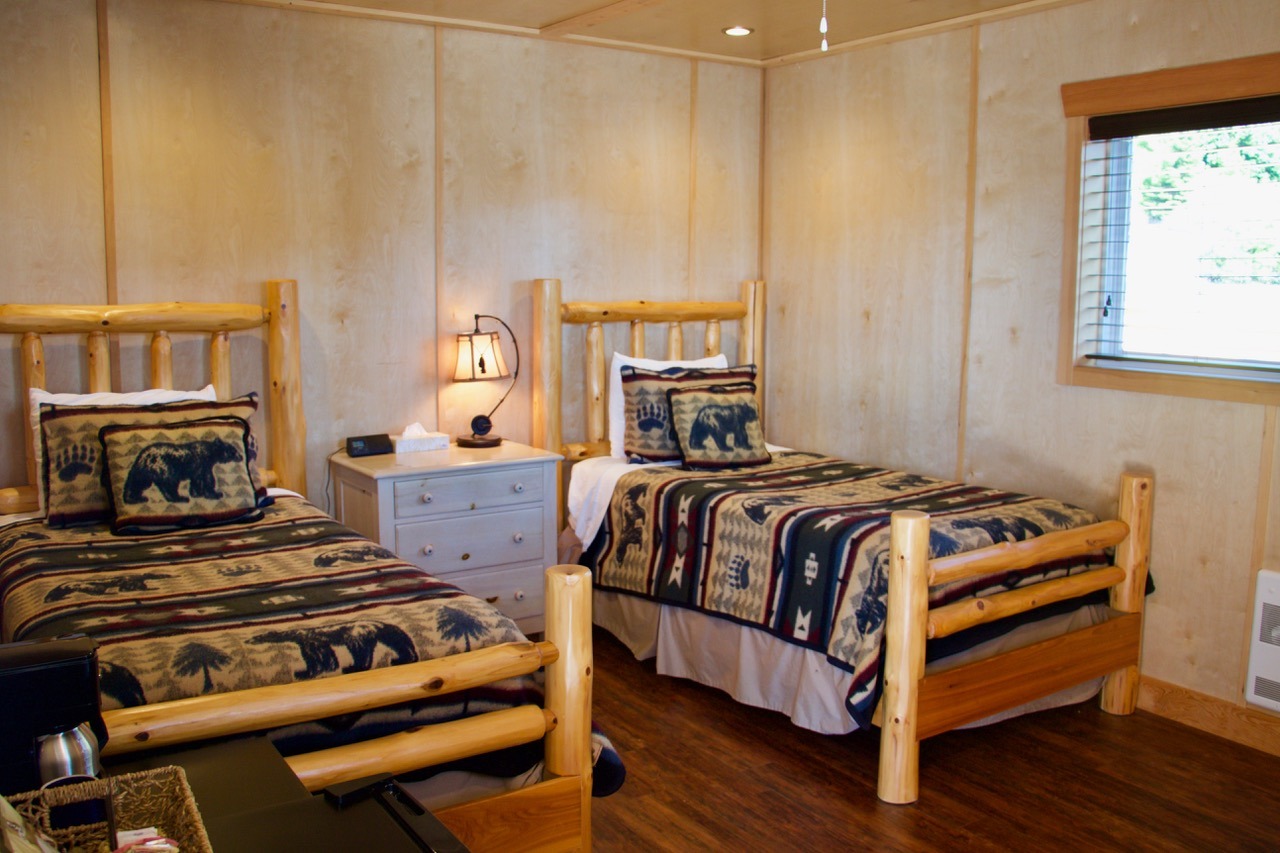 Twin Bedroom